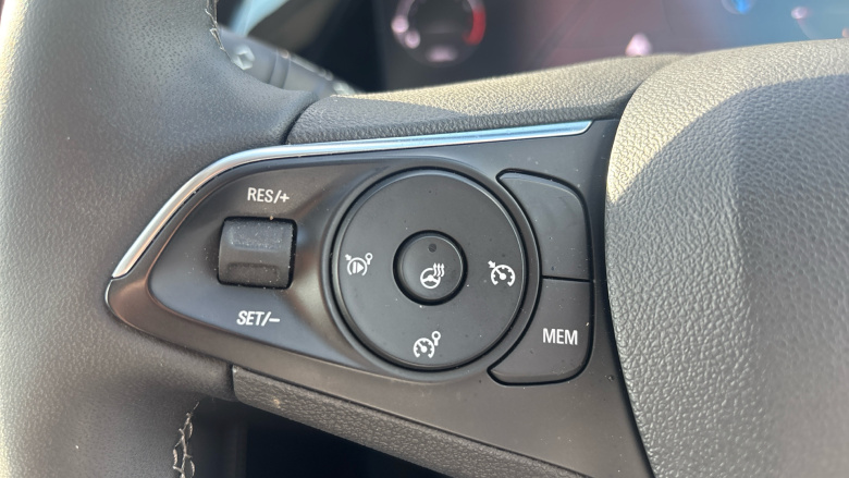 Vauxhall Grandland 1.2 Turbo Ultimate 5dr Petrol Hatchback